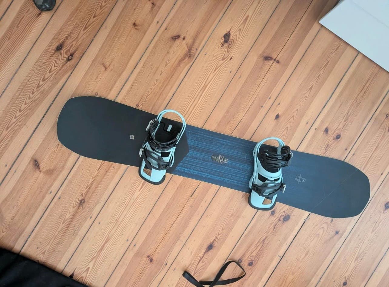 Score Series Snowboard 154cm